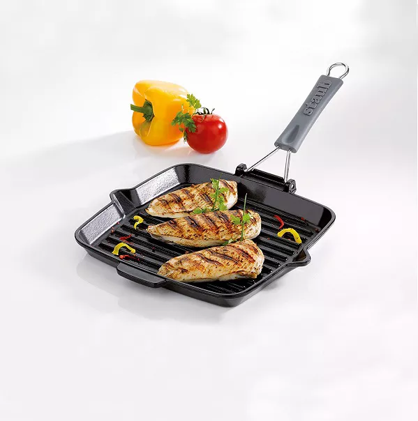 CAST IRON RIBBED GRILL WITH HANDLE cm.24x24 2