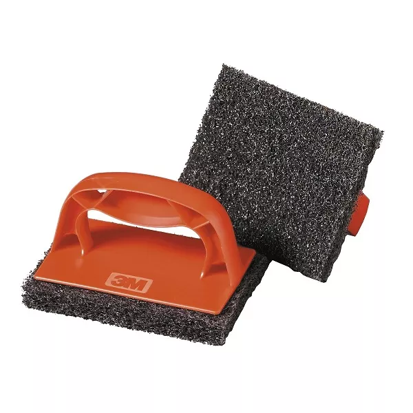 ABRASIVE SPONGE FOR CLEANING PLATES AND FRY TOPS UP TO 100°