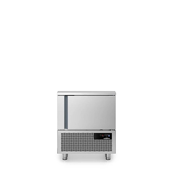 COLDLINE SMART LINE BLAST CHILLER mod. W5XG - CAPACITY 5 GN 1/1 TRAYS DIM. mm.710x700x843H - SINGLE PHASE 230V POWER 795W GAS R290